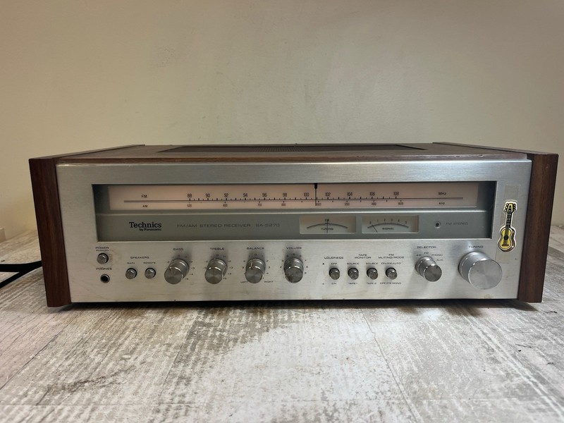 Technics SA-5270 Vintage Stereo Receiver Silver Face Wood Grain- Tested Working