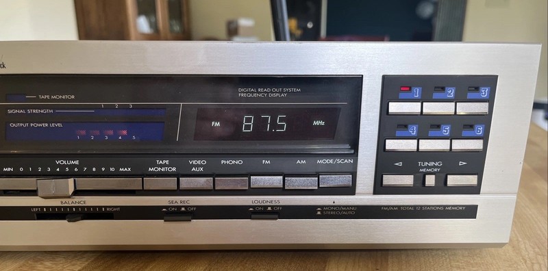 Vintage 1980s Japan JVC R‑X40 Stereo Receiver Equalizer Tested Working gallery