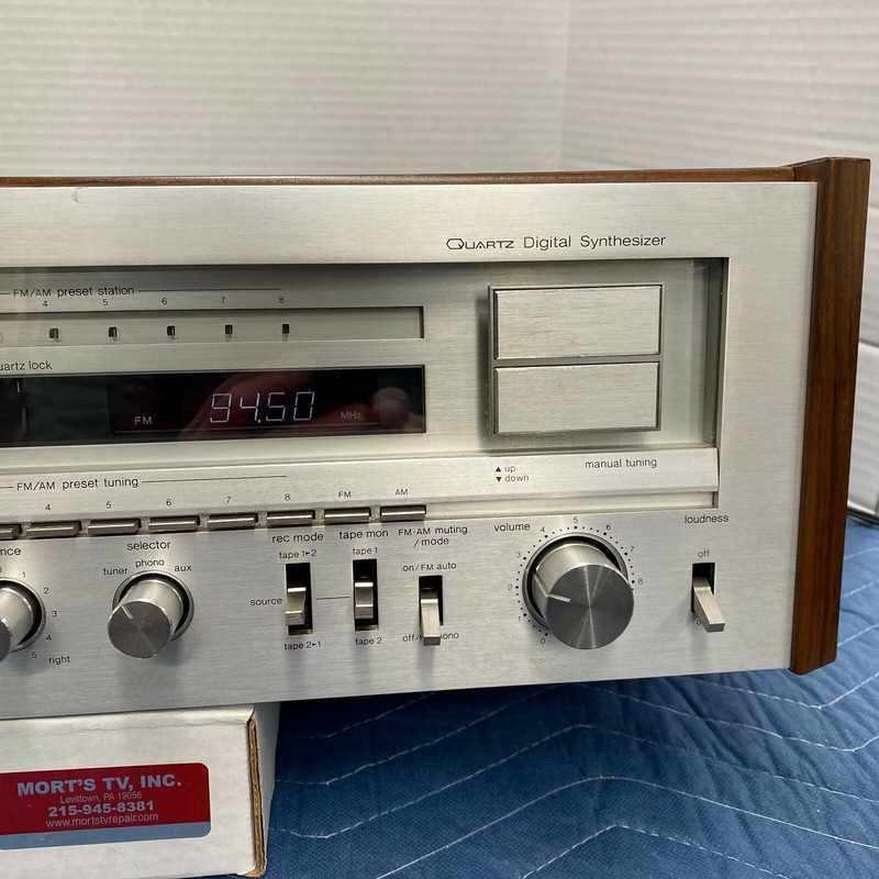 TECHNICS SA-616 VINTAGE AM/FM STEREO RECEIVER - SERVICED - CLEANED - TESTED gallery