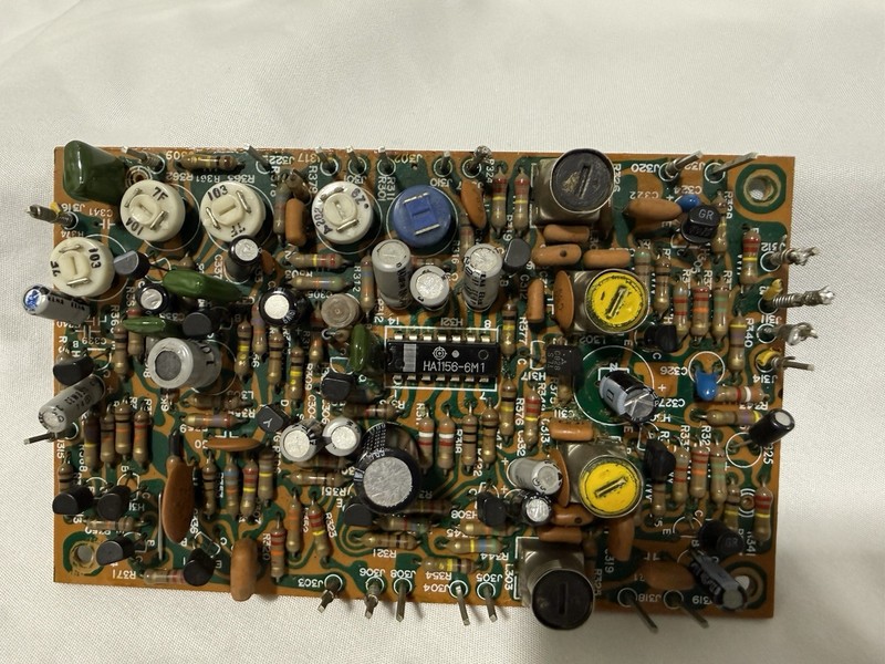 Vintage Marantz 2275 Stereo Receiver FM Tuner Circuit Board - F45 94V Rare gallery