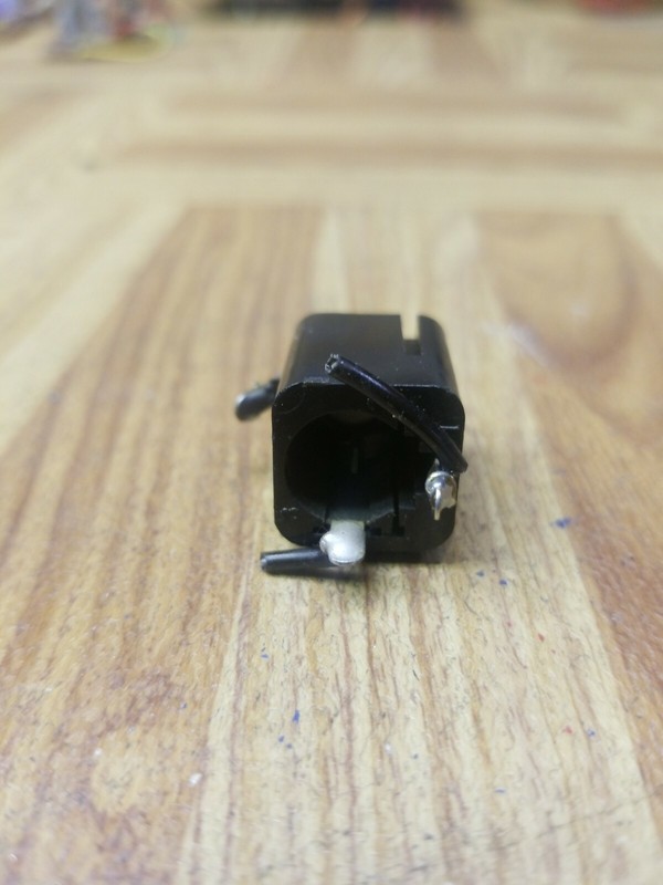 Sherwood S-7100A Headphone Jack gallery