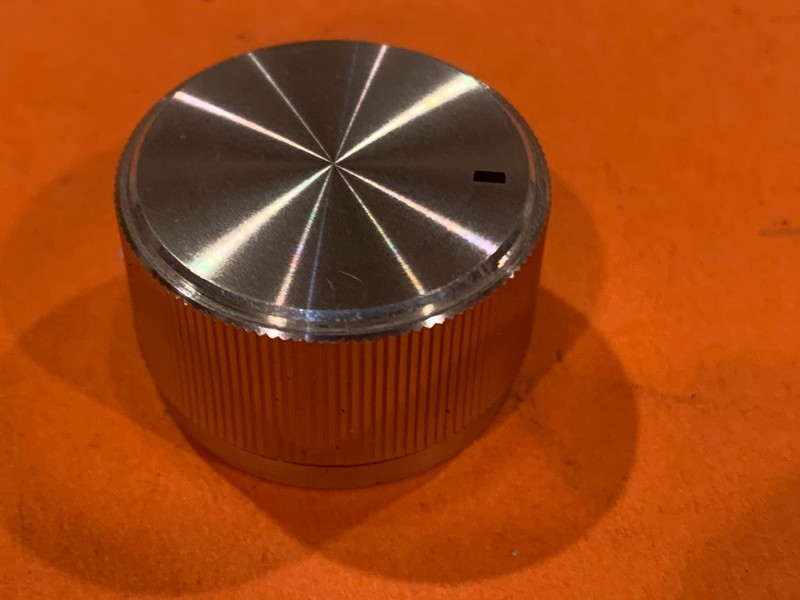Sansui 9090 Stereo Receiver – Parting Out – Volume Knob