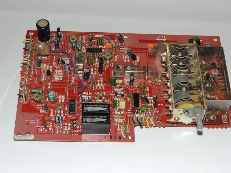 SONY STR-V5 AMFM Tuner Assembly Board (As Shown.) 1-587-405-12 (Read!)