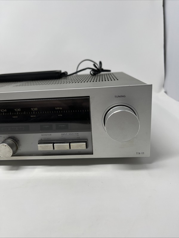 Onkyo TX-31 Servo Locked FM Stereo / AM Tuner Amplifier - Untested gallery