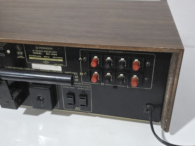 Vintage 1970's Pioneer SX-434 Stereo Receiver! All Original! gallery