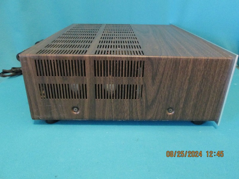 Vintage MARANTZ 2230 Stereophonic Receiver AM/FM (1972-74) SOLD gallery