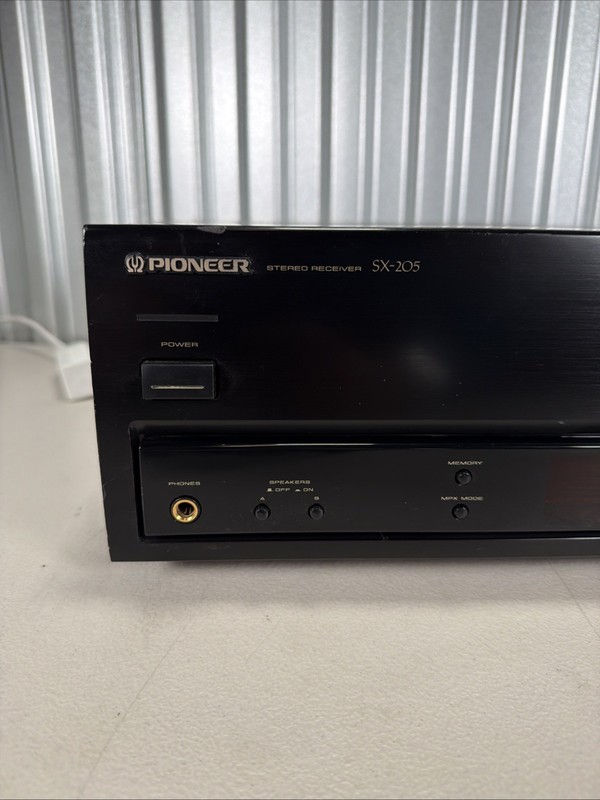Vintage Pioneer SX-205 Stereo Receiver No Remote - Works! gallery