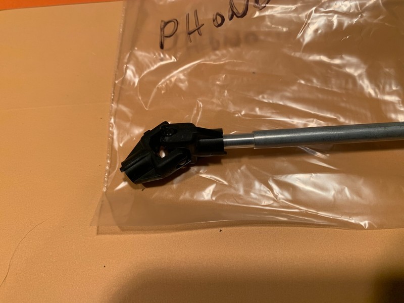 Yamaha CR-1020 Stereo Receiver Part Out Original Phono Shaft + Couplers gallery