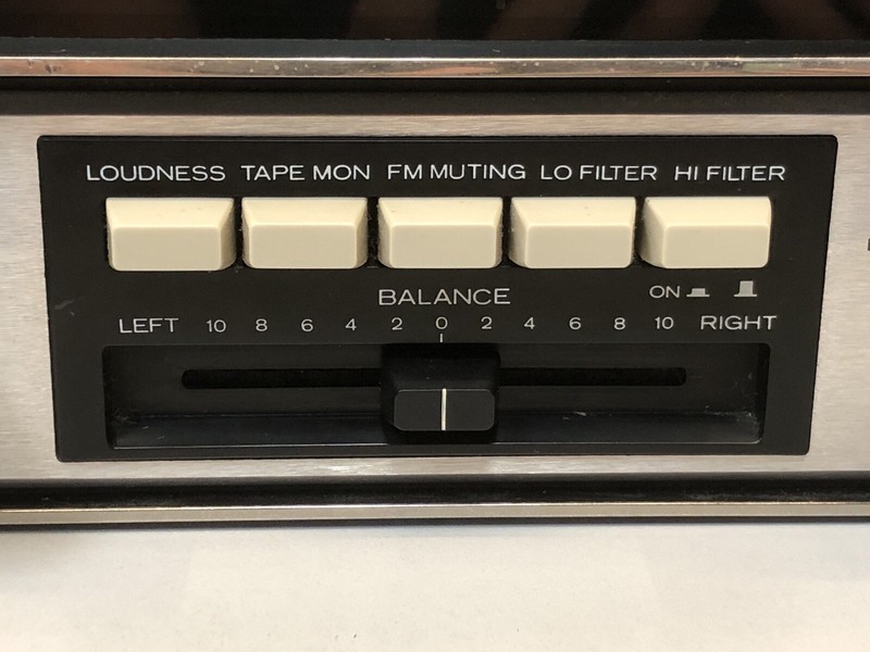 Vintage 1970 Kenwood KR-4140 Stereo Receiver AS-IS FOR PARTS RESTORATION gallery