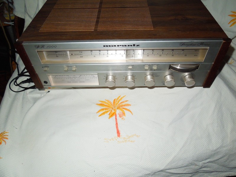 Vintage Marantz SR-1000 Receiver - Excellent - Beautiful All Original gallery