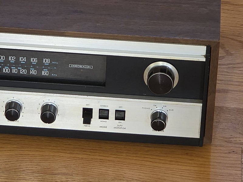 Vintage 1970s Receiver The Fisher 170 Stereo Walnut Finish | Working Rare Read gallery