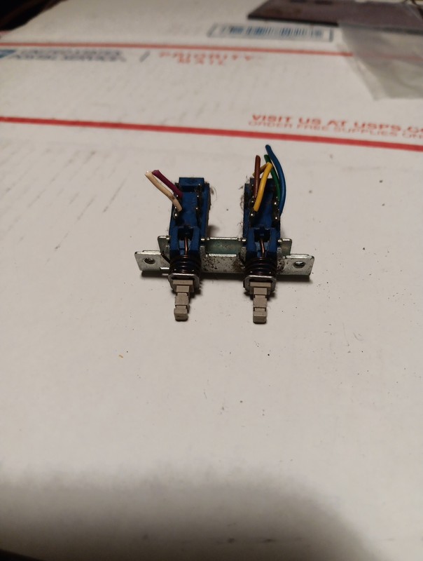 Kenwood KR-6600 Stereo Receiver Parting Out FM Switches