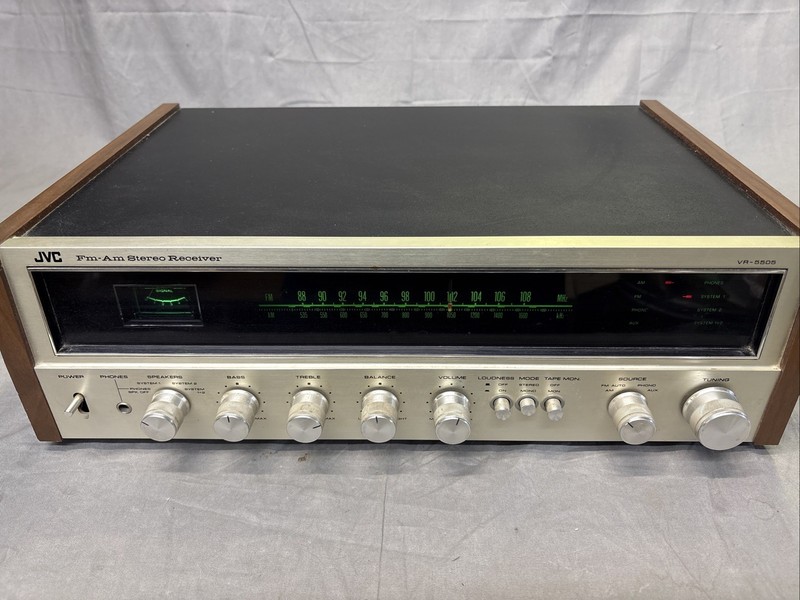 JVC VR-5505 vintage stereo receiver Sounds Amazing Everything Works