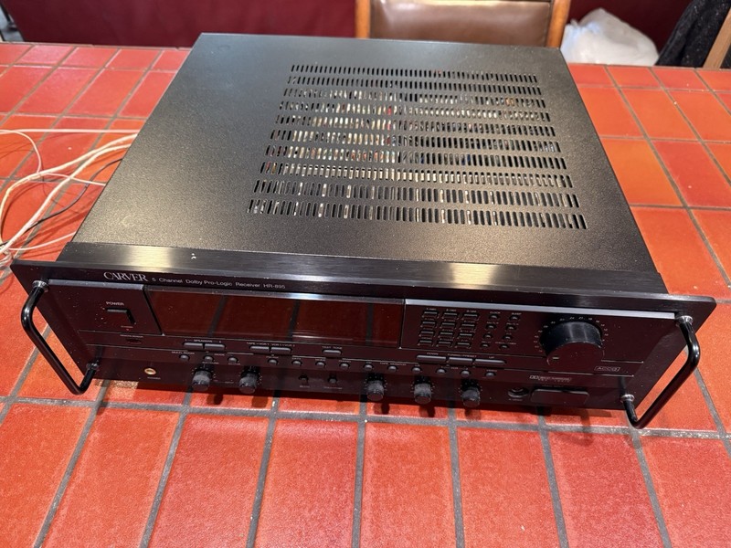 Carver HR 895EX 5 Channel Dolby Pro-Logic AV Receiver With Original Box gallery