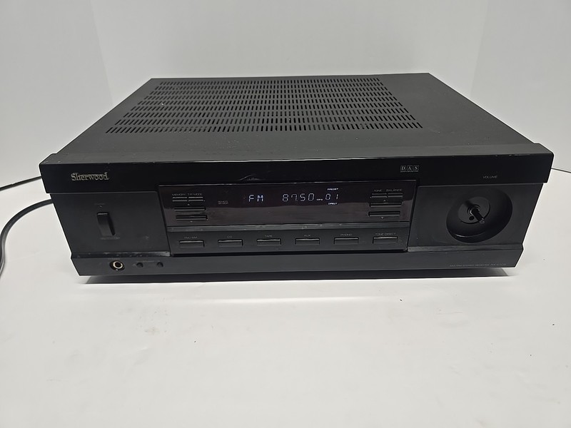 Sherwood RX-4109 Stereo Receiver 200W AM/FM Phono Input Missing Volume Knob