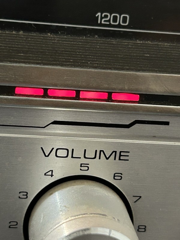 Vintage Realistic STA-450 Wood Chrome AM/FM Stereo Receiver 28 Watts With Cords gallery
