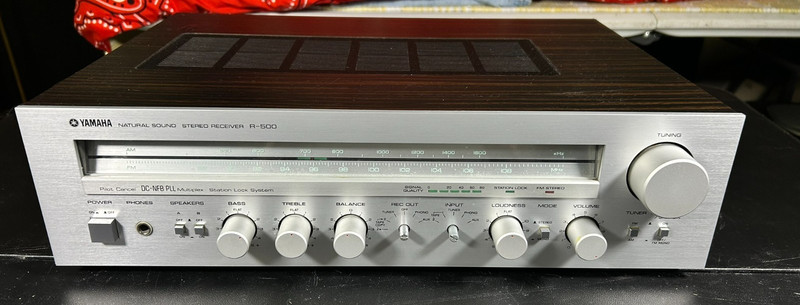 Yamaha Natural Sound R-500 AM/FM Stereo Receiver Amplifier -Vintage Japan 1980’s