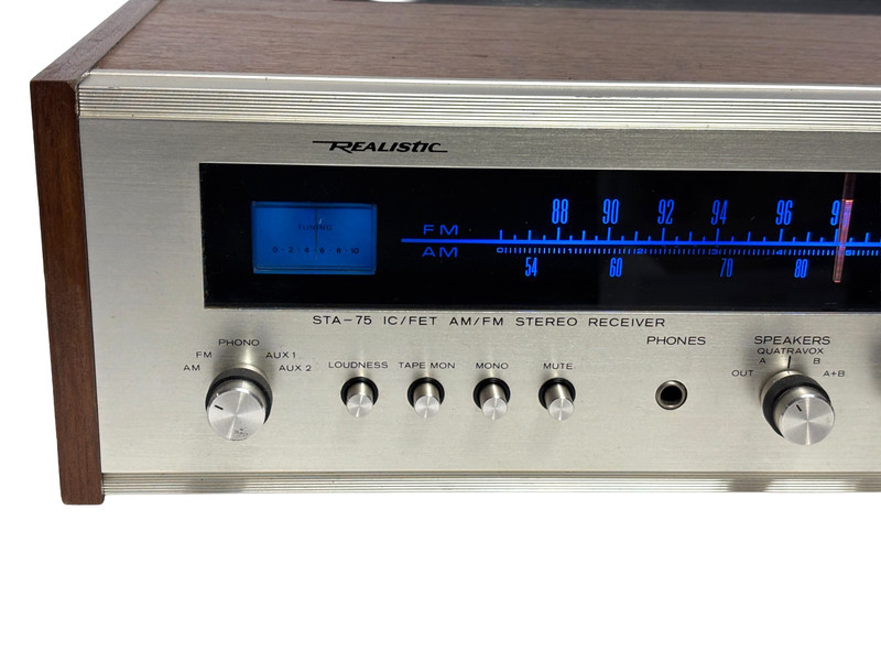 Realistic STA-75 Vintage AM/FM Stereo Receiver Walnut Case Blue Dial Lights Serv gallery