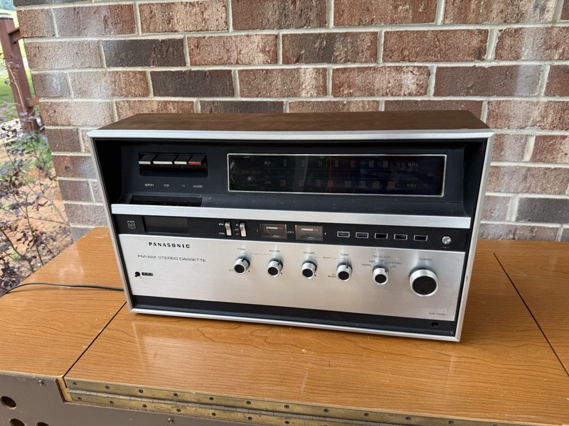🍊Vintage 1969 Panasonic FM/AM Stereo Cassette Player | Model RS-280S WORKS! gallery
