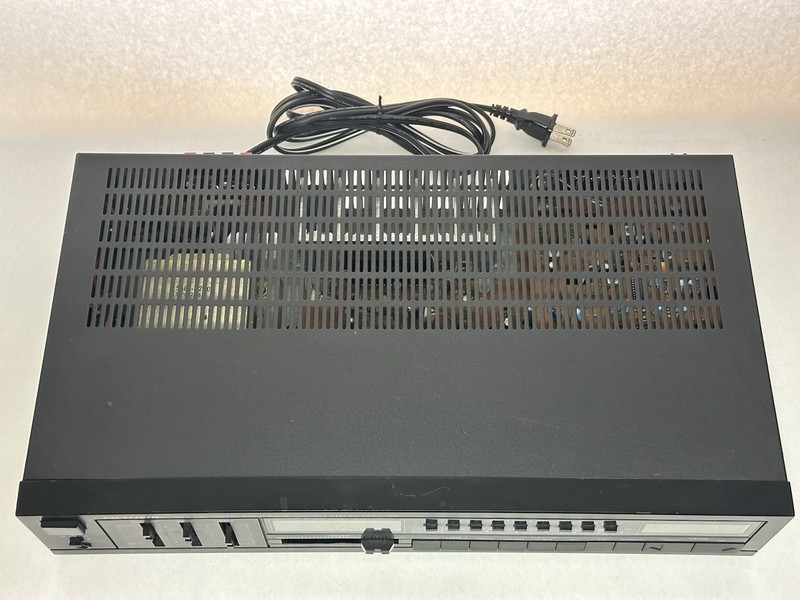 Realistic STA-130 2CH Digital Synthesized AM/FM Stereo Receiver gallery