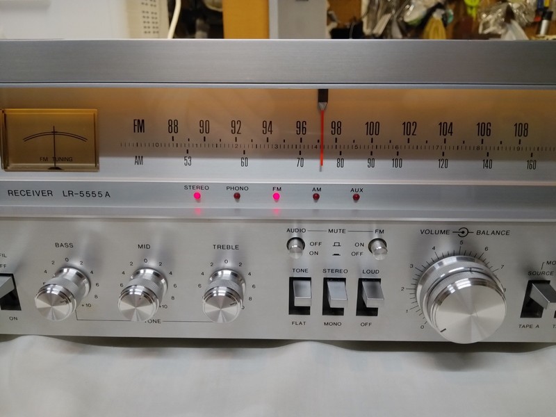 LAFAYETTE VINTAGE LR-5555A 55 WATT 8 OHM AM FM SEREO RECEIVER AMPLIFIER gallery