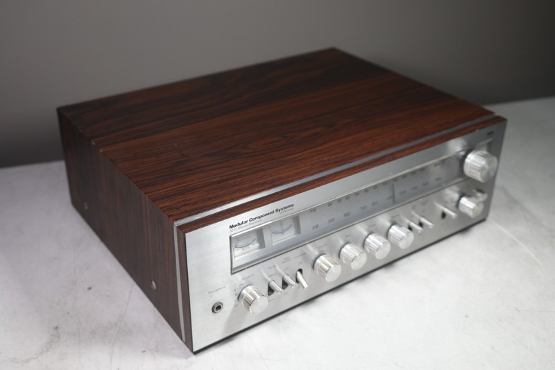 Vintage MCS 3222 Stereo Receiver Silver Face Tested Working JC Penney gallery