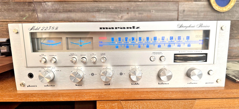Marantz Model 2238B Stereo Receiver: Serviced & cleaned, w/ added LED dial light