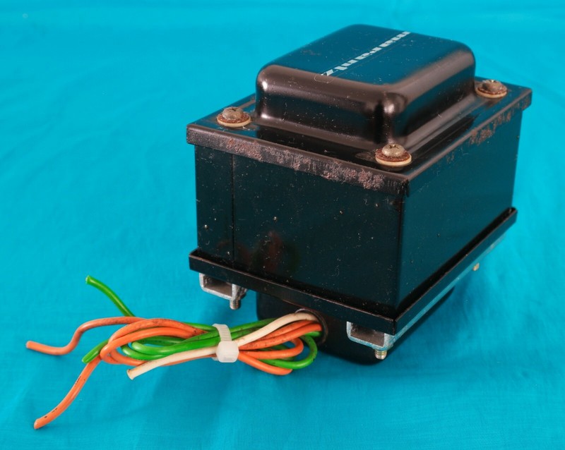 Vintage Marantz Model 2220B FM/AM Receiver Parts : Power Transformer gallery