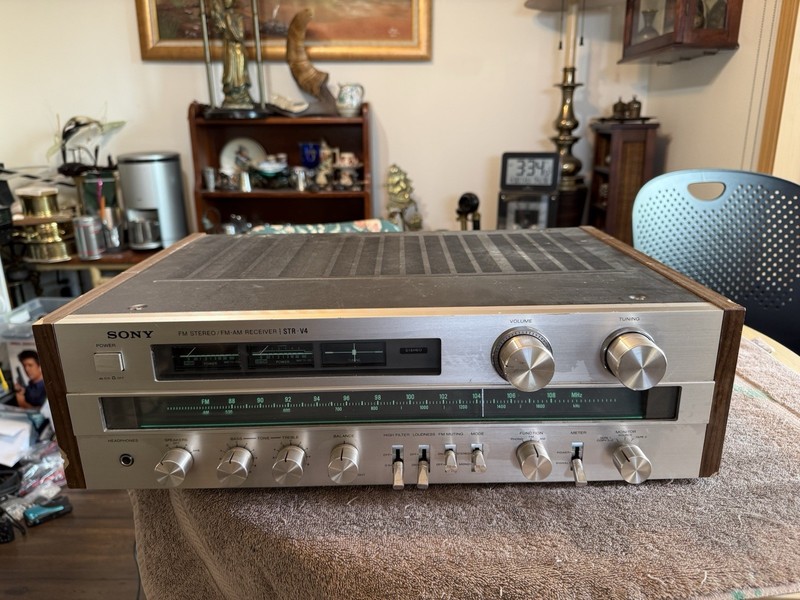 Vintage Sony STR-V4 Vintage Stereo Receiver - Silver/wood