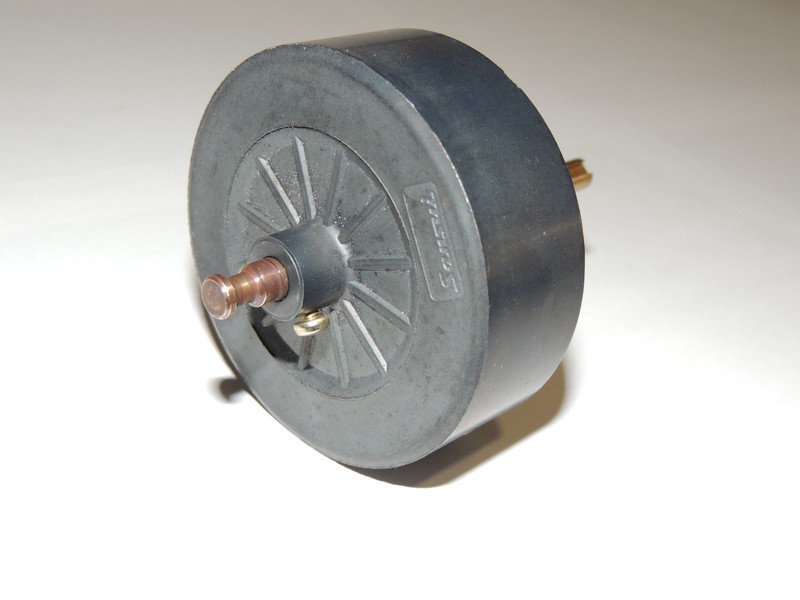 Sansui QRX-9001 & 8001 Dial Tuning Pulley Assembly 7036501 gallery