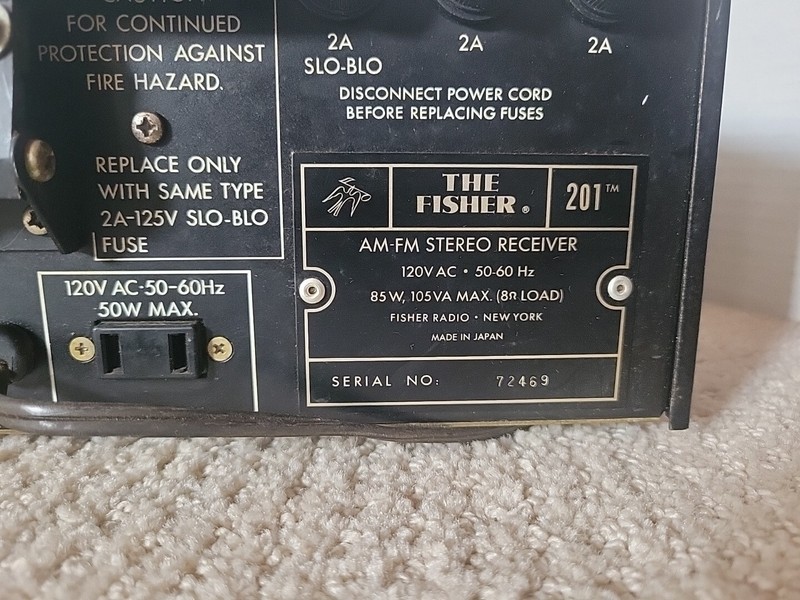 Vintage Fisher 201 Futura Series AM/FM Stereo Receiver Made In JAPAN 85w 8 ohms gallery