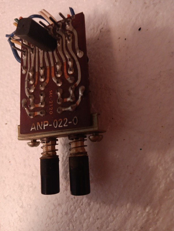 Pioneer QX-8000 Speaker Switches gallery