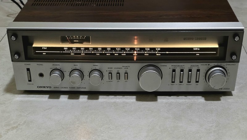Onkyo TX-2000 Servo Lock Tuner Amplifier Works Excellent