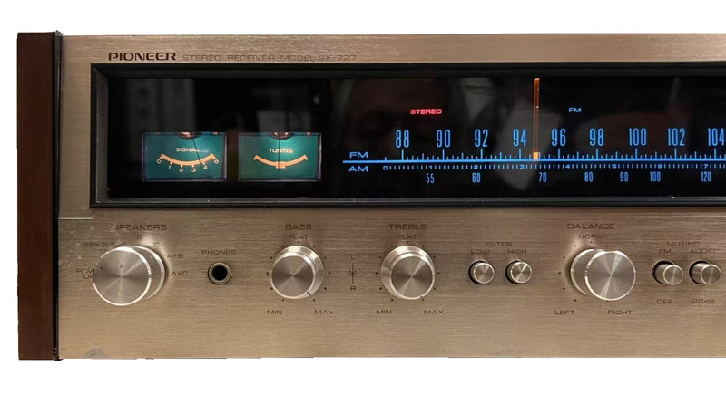 Vintage Pioneer SX-727, 37W AM/FM Stereo Receiver, 1972, Pro. Serviced gallery