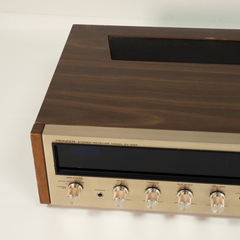 Vintage Pioneer SX-525 Stereo Receiver Sounds Great Needs Minor Service gallery