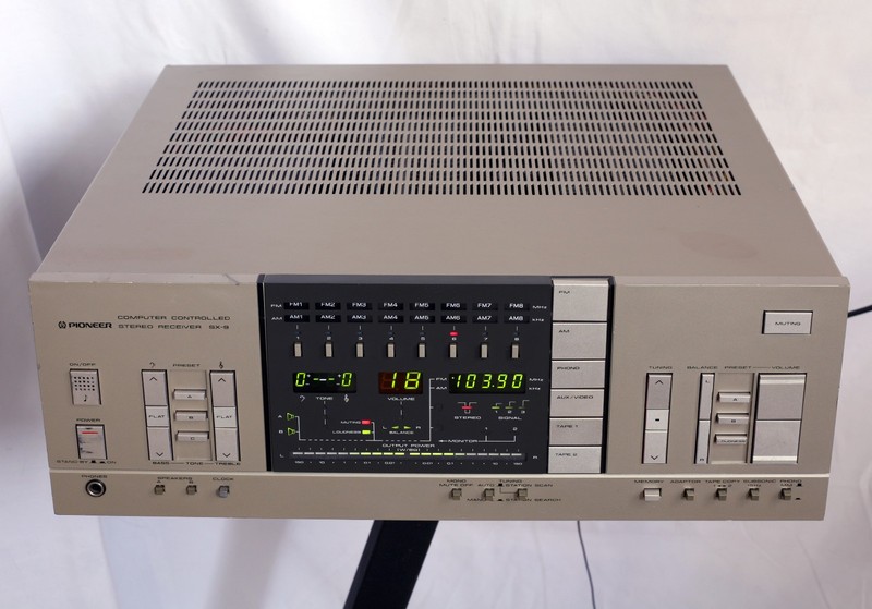 PIONEER SX-9 STEREO RECEIVER #2 . Serviced