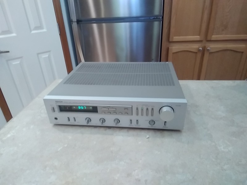 VINTAGE Denon DRA-300 AM FM Tuner Stereo Receiver Japan READ DESCRIPTION