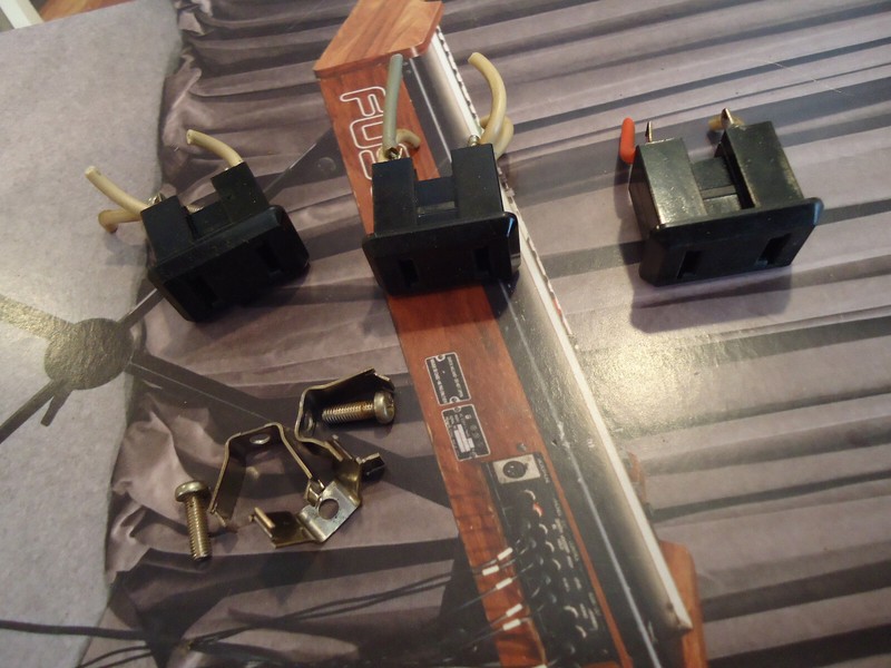 Kenwood KR-6600 Stereo Receiver Parting Out AC Outlet (1 ONLY!)