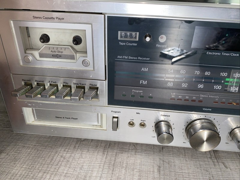 JCPenny Mod. #683-1783 AM/FM Stereo Receiver Cassette 8 Track Recorder For Parts gallery