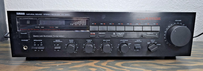 Yamaha RX-300U Stereo Receiver Natural Sound Tested Working Made in Japan Vtg