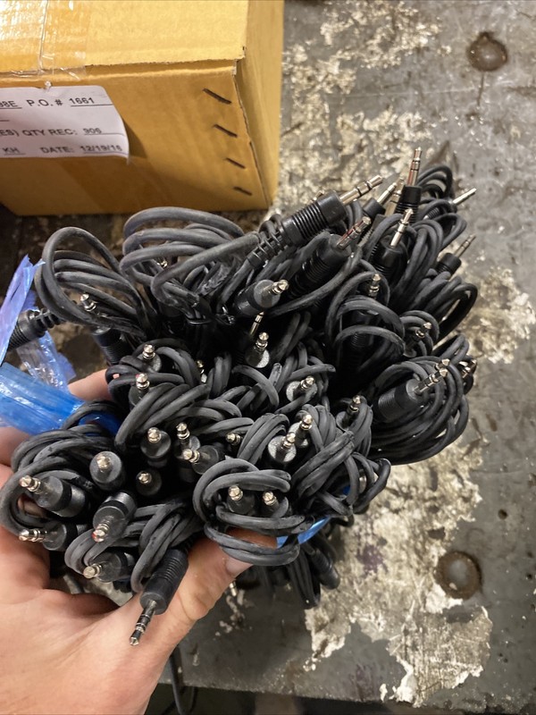 50! bulk headphone jacks 3’ EAch. 1/8” gallery