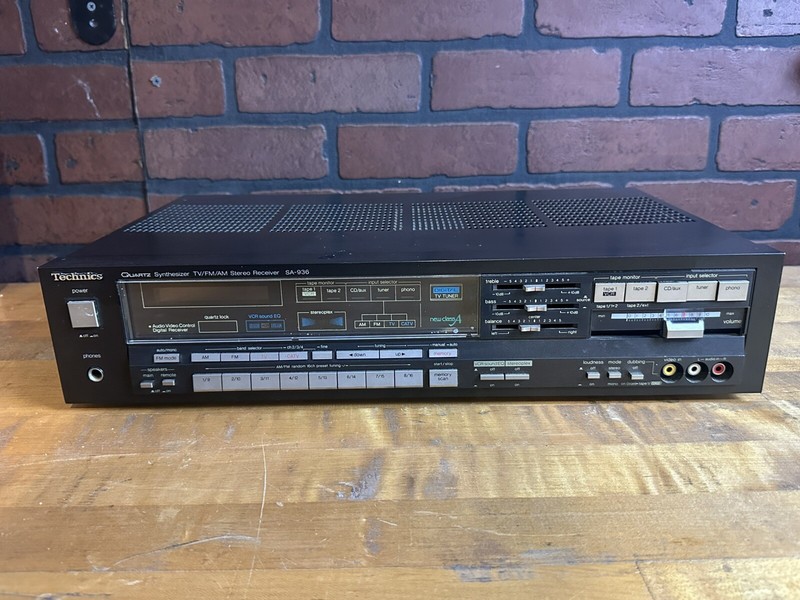 Technics Synthesizer Stereo Receiver SA-936 Vintage Parts