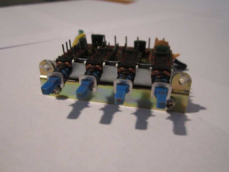 Pioneer SX-9000 Push Switch Assy Filter/FM/Mute/Loudness W26-0021
