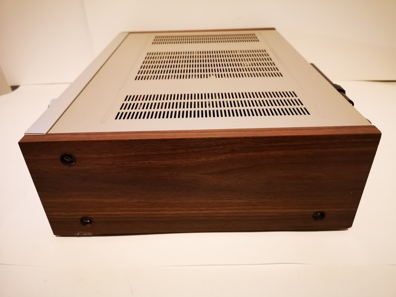 SONY FM Stereo/FM-AM Receiver STR-V45 gallery