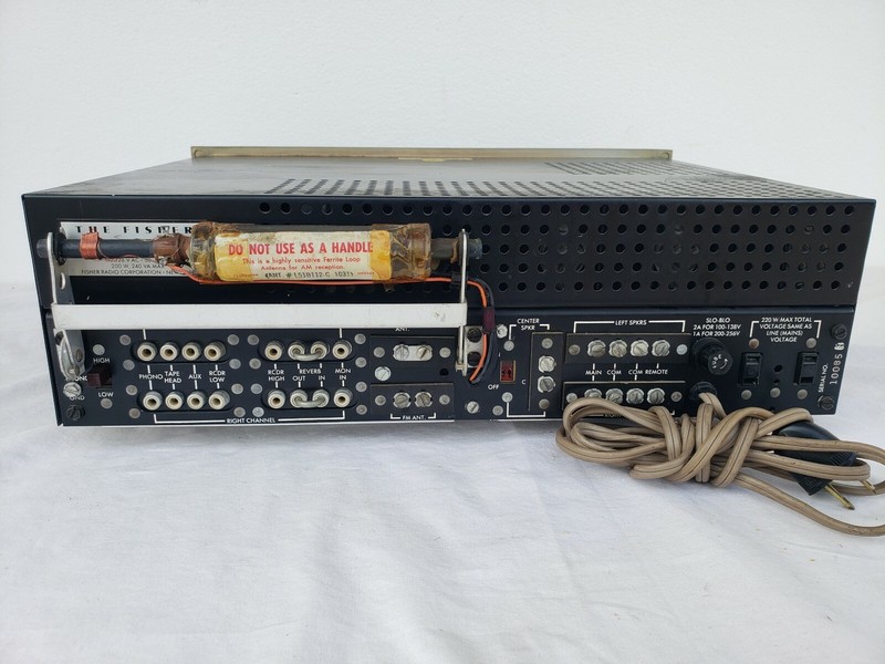 Vintage The Fisher 550T AM/FM Stereo Receiver in good working condition gallery