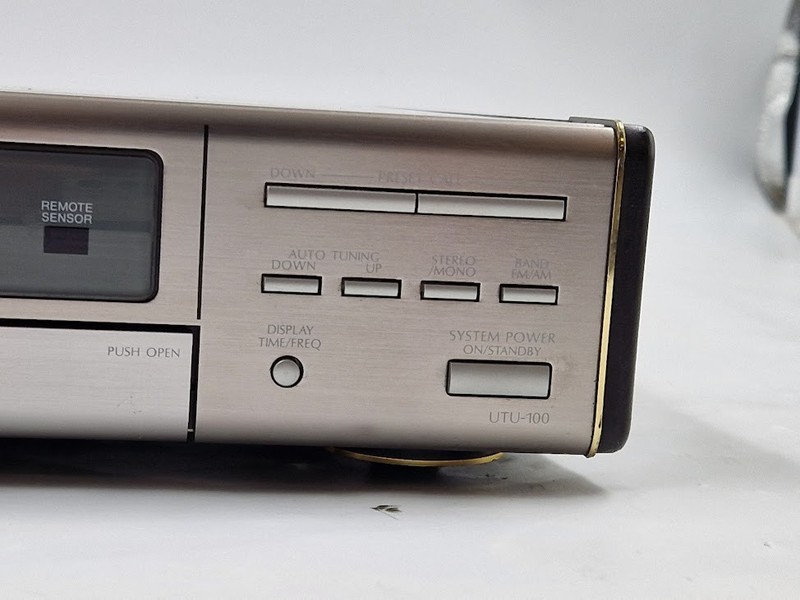 Denon UTU-100 Unit - Working, Scratches, No Remote, Vintage Audio gallery