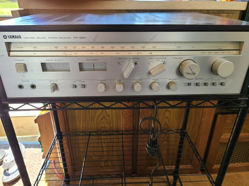 Yamaha CR-840 Tuner/Amplifier