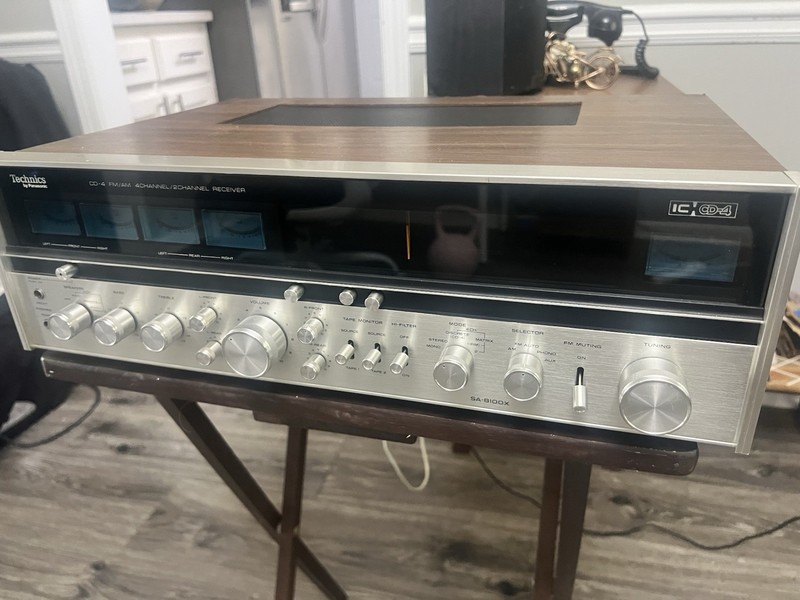 Technics receiver SA8100X Quaddrafonic Cd-4 Fm/am 4/2channel Receiver TESTED!!