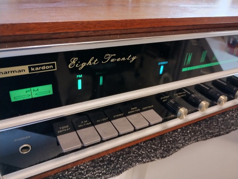 Harman Kardon Eight Twenty 820 FM Stereo Receiver