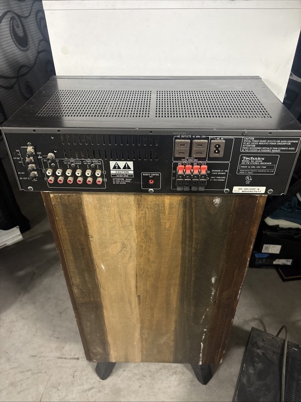 Vintage Technics SA-GX100 Stereo Receiver gallery